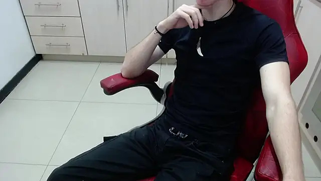 Snapshot of Anthony_Rays chatting on February 2026 07:07:01 PM Anthony Rays online show from February 2026 07:07:01 PM