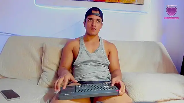 jhon nicolas online show from February 2026 09:34:01 PM