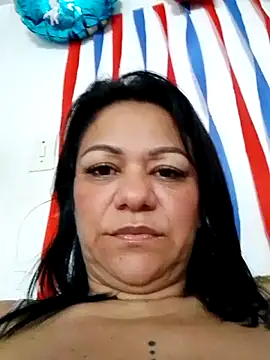 Snapshot of Dafne_77 chatting on July 2026 08:05:01 PM Dafne 77 online show from July 2026 08:05:01 PM
