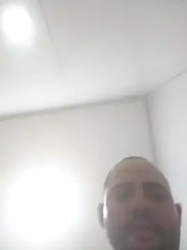 pau-de-ourod online show from April 2026 09:17:02 PM
