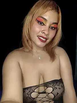 zoe love18 online show from February 2026 03:03:02 AM