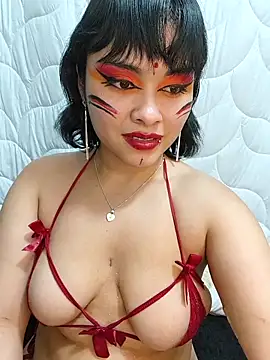 zoe love18 online show from April 2026 05:21:02 AM
