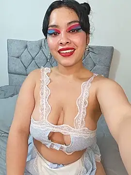 zoe love18 online show from June 2026 04:54:01 AM