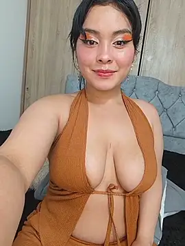 zoe love18 online show from June 2026 05:08:02 AM