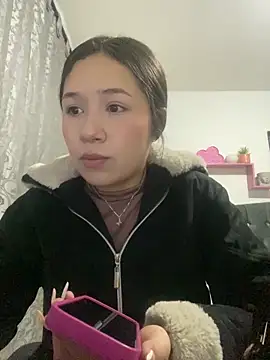 DULCE MARIA EF online show from February 2026 11:59:01 AM