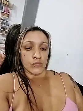 Snapshot of memito1989 chatting on February 2026 01:37:01 AM memito1989 online show from February 2026 01:37:01 AM