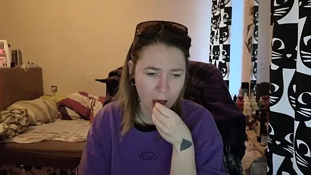 Ozalin  online show from February 2026 07:13:01 AM