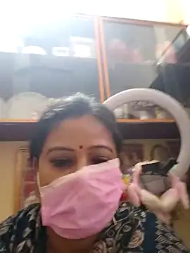 Snapshot of Diya_221342 chatting on February 2026 01:53:02 PM Diya 221342 online show from February 2026 01:53:02 PM