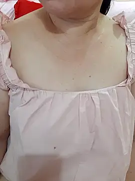 Yummyamasha online show from May 2026 01:27:02 PM