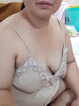 Yummyamasha online show from May 2026 01:17:01 PM