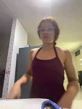 RED VIOLETH online show from July 2026 02:06:02 AM
