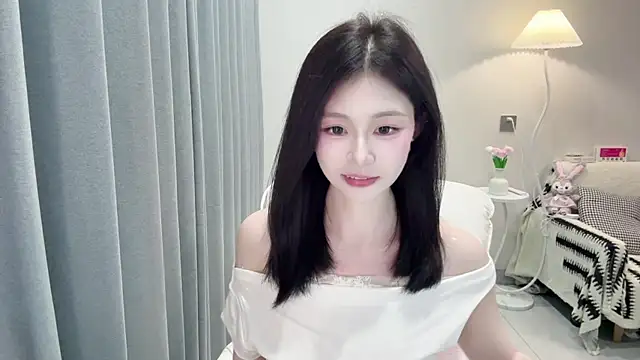 DYyyyyy-- online show from April 2026 11:37:01 AM