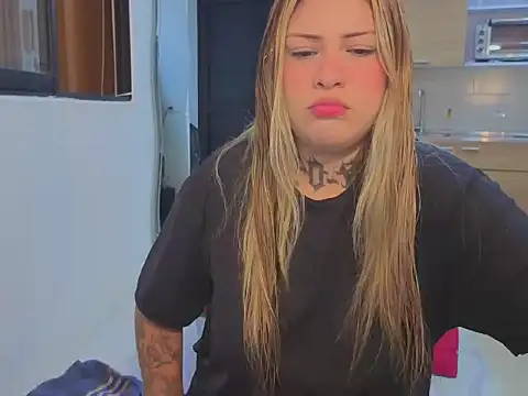 Snapshot of chleopalmerxxx chatting on February 2026 10:06:02 PM chleopalmerxxx online show from February 2026 10:06:02 PM