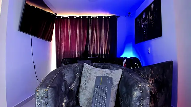 miguel aguirre  online show from March 2026 12:11:02 PM