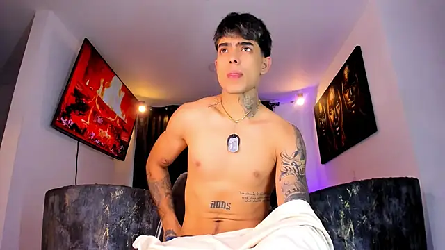 miguel aguirre  online show from March 2026 11:04:01 PM