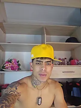 miguel aguirre  online show from March 2026 11:04:02 PM