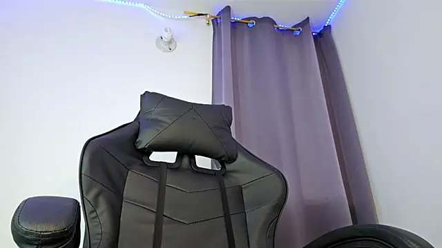 miguel aguirre  online show from April 2026 02:16:02 AM