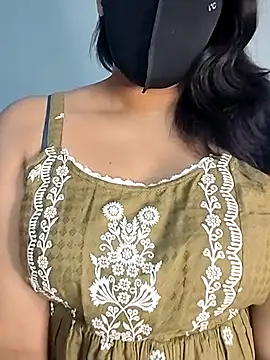 70upqm online show from June 2026 01:13:01 PM