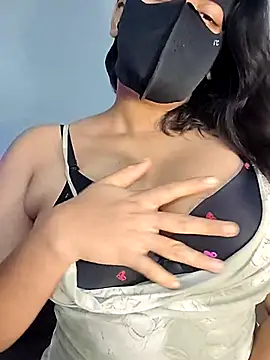 70upqm online show from July 2026 11:37:02 AM