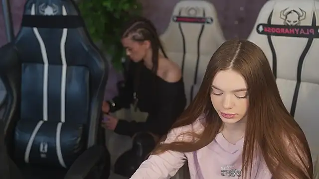 Zlata Sky online show from July 2026 06:45:01 PM