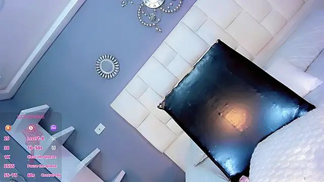 ManuelaJohnson online show from March 2026 05:13:01 AM