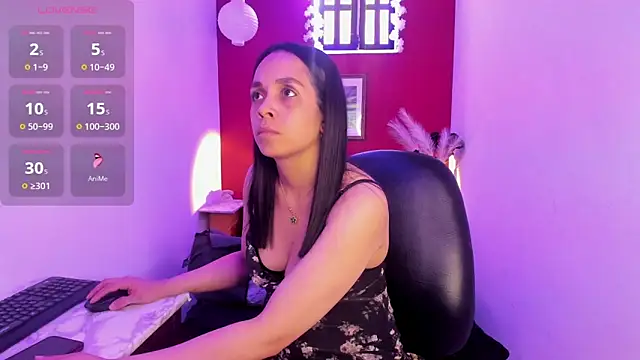 Snapshot of paula_lopez__ chatting on February 2026 07:31:02 PM paula lopez online show from February 2026 07:31:02 PM