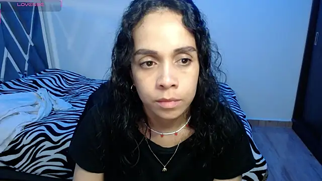 paula lopez   online show from March 2026 01:00:01 AM