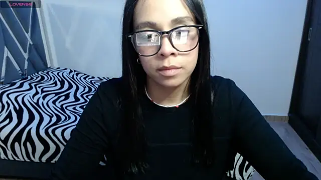 paula lopez   online show from May 2026 11:21:02 PM