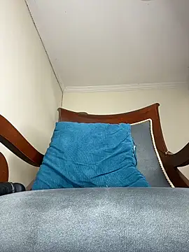 LilaRvsh online show from May 2026 11:34:04 PM