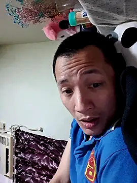 Snapshot of yennguyenbg chatting on February 2026 01:26:01 AM yennguyenbg online show from February 2026 01:26:01 AM