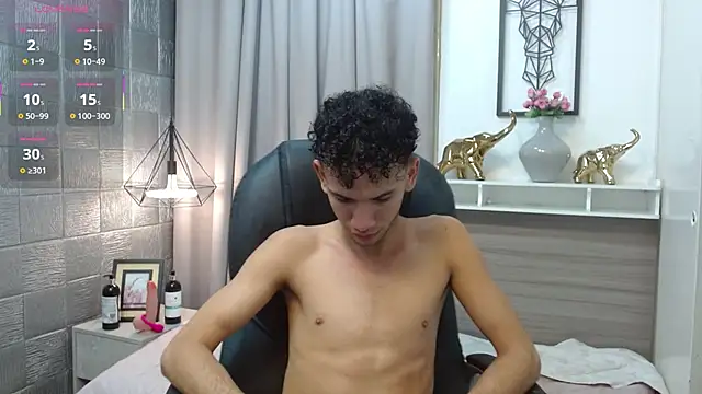 JDWhite18 online show from May 2026 10:08:02 PM