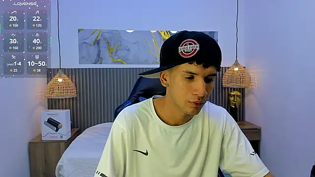 JDWhite18 online show from July 2026 04:08:02 AM