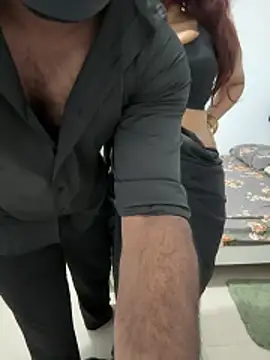 couple7v17d online show from February 2026 04:50:01 PM