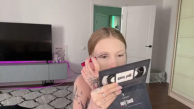 Snapshot of DannSago chatting on February 2026 09:38:01 AM DannSago online show from February 2026 09:38:01 AM