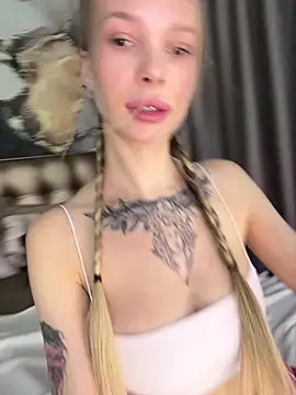 ElyseeXXX online show from February 2026 10:50:02 PM