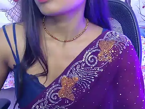 Snapshot of hii-ruchi chatting on February 2026 04:15:02 PM hii-ruchi online show from February 2026 04:15:02 PM