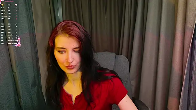 Snapshot of NicoleLuxe chatting on May 2026 07:41:02 PM NicoleLuxe online show from May 2026 07:41:02 PM