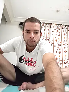 Richard241823 online show from March 2026 07:11:02 AM