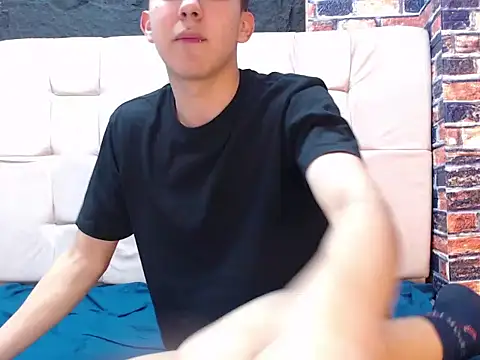 Snapshot of massimoferrera303av chatting on February 2026 07:34:02 PM massimoferrera303av online show from February 2026 07:34:02 PM