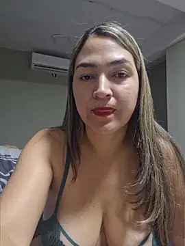 Snapshot of Grecia00x chatting on April 2026 02:27:02 AM Grecia00x online show from April 2026 02:27:02 AM
