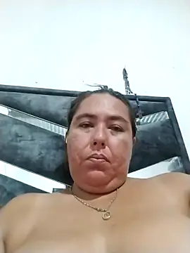 Snapshot of hot_girl_full chatting on May 2026 02:01:02 PM hot girl full online show from May 2026 02:01:02 PM