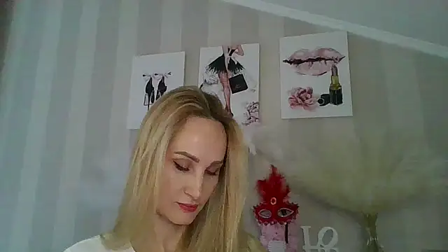 Snapshot of Kikki777 chatting on February 2026 12:32:02 PM Kikki777 online show from February 2026 12:32:02 PM