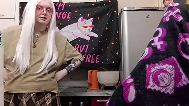 Snapshot of god_of_stories chatting on April 2026 12:16:01 AM god of stories online show from April 2026 12:16:01 AM