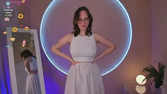 Snapshot of Crystal_lovley chatting on March 2026 09:43:02 PM Crystal lovley online show from March 2026 09:43:02 PM