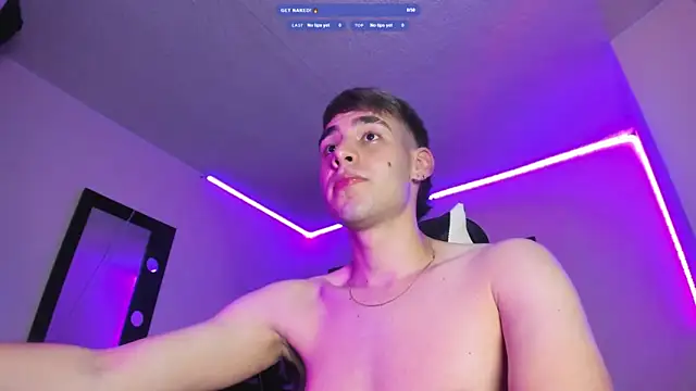 PapiNoha69 online show from March 2026 02:40:02 AM