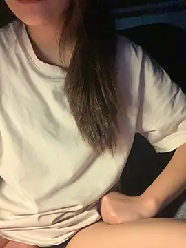 Luna Babyyy online show from March 2026 04:00:02 PM