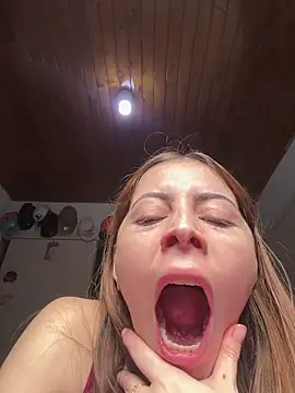 lilasun17 online show from April 2026 06:13:02 PM