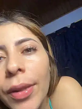 lilasun17 online show from April 2026 10:58:01 PM