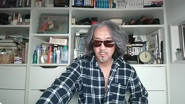 Snapshot of MtaS1 chatting on April 2026 03:53:01 PM MtaS1 online show from April 2026 03:53:01 PM