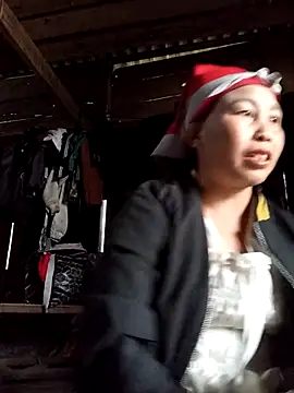 Snapshot of lena-cute chatting on February 2026 09:04:02 AM lena-cute online show from February 2026 09:04:02 AM